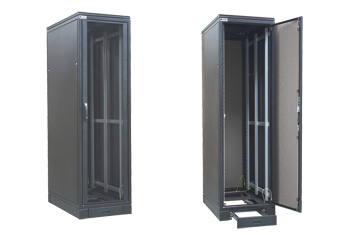 Szafa SZB SE 42 U, 600 x 1000 mm, kolor RAL 9005, drzwi przednie i tylne z blaszane z perforacj typu C o przewicie 80%